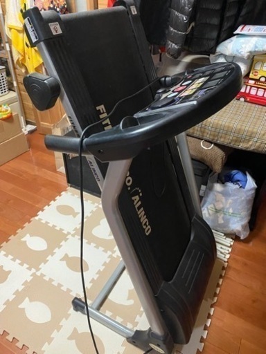 トレッドミル　ルームランナー