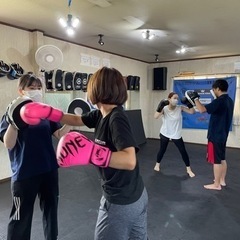 キックボクシングインストラクター募集中！の画像