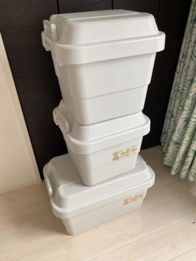 無印　頑丈収納ボックス　小２つ大１つ