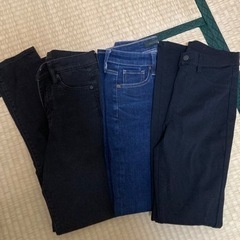 UNIQLOとguのボトムスなど10点セットの画像
