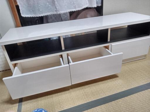 TVボードニトリ製
