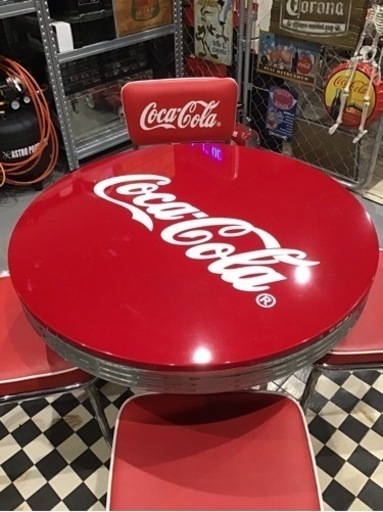 コカコーラテーブル＆イスx4