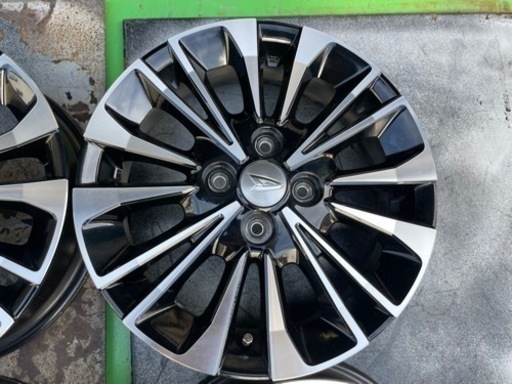 【美品】ダイハツ純正 15インチ アルミホイール LA650S タントRS用 4.5J＋45 PCD100 4穴 4本セット