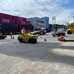 建設工事スタッフ　工事車両(中型、準中型)運転の画像