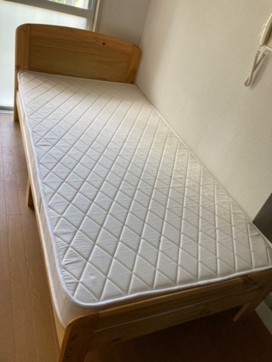 シングルベッド