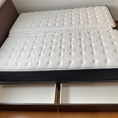 ニトリ クイーンサイズベッド