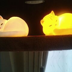 新品未開封★手のり灯 猫 ◆白猫◆黄猫の画像