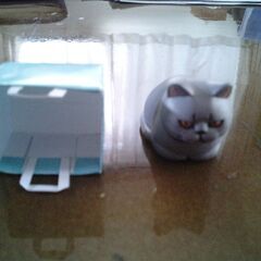 新品未開封　カプセルトイ★紙袋に入った猫3　グレー