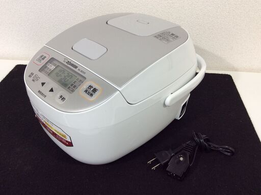 (8/20受渡済)JT5066【ZOJIRUSHI/象印 炊飯器】美品 2020年製 NL-BD05 3合炊 マイコン炊飯器 内釜：黒厚釜