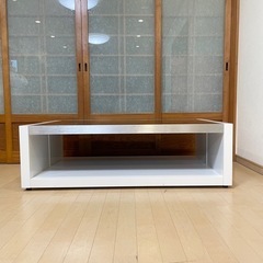 【お買い得‼️】お洒落♪ 120cm幅センターテーブル ブラック強化ガラス 鏡面仕上げホワイト♪の画像