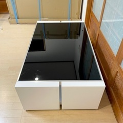 【お買い得‼️】お洒落♪ 120cm幅センターテーブル ブラック強化ガラス 鏡面仕上げホワイト♪の画像