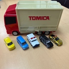 トラック➕ミニカー5台セット