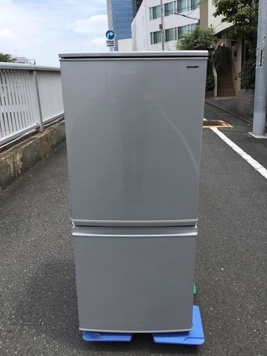 ￥15400(税込) SHARP ノンフロン冷凍冷蔵庫　SJ−D14D−S 2018年製　137L (8-13)