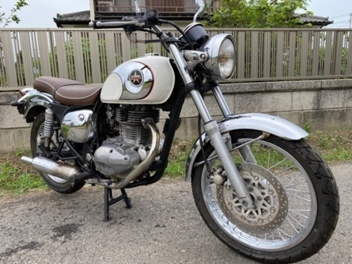 ☆エストレアRS限定モデル☆前後タイヤ・前後スプロケ・バッテリー・シート・プラグなどなど新品交換^_^色々整備で快調ですよ！