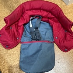 ベビーチェア　イングリッシーナ　赤　赤ちゃん用椅子の画像