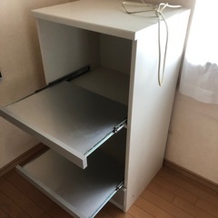 コンセント、引き出し付きレンジ台の画像