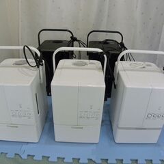 加湿器5台差し上げます。