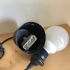 IKEA 電球とソケットの画像