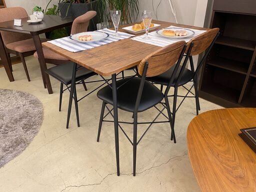 宇都宮でオシャレな家具を探すなら『オトワリバース！』ダイニングテーブルセット 4点セット ブラウン×ブラック テーブル ベンチ チェア 中古品