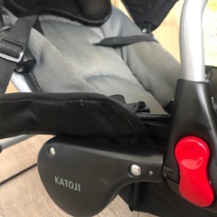 値下げします。カトージバウンサー（テーブル付き）の画像