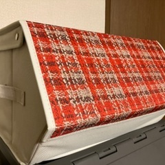 新品☆折りたたみ式　チェックの収納ボックス