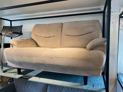 宇都宮でオシャレな家具を探すなら『オトワリバース！』ソファ 2人掛け ベージュ ニトリ 中古品