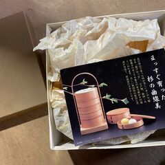 820き　木製お弁当箱　曲げわっぱ　大館工芸社　丸型お弁当　１５㎝　箱入り　未使用の画像