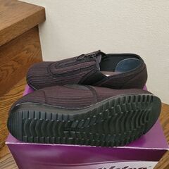 着脱しやすい靴の画像