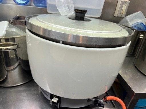 炊飯器と保温器セット