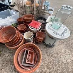 【8/20更新】大量の鉢や七輪あげます。まとめて持って帰ってくれる方優先です。の画像