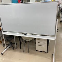 両面ホワイトボード　キレイです