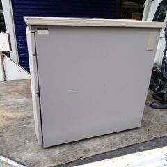 【お買い上げありがとうございました】事務机　スチール机　机　サイズ約天板面100×70高さ71cm　sp1の画像