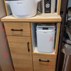 8/25まで キッチンボード（食器棚）の画像