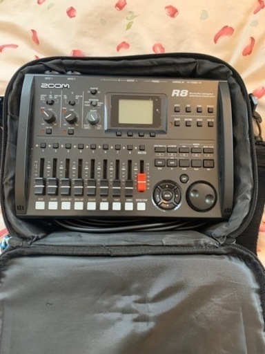 ZOOM MTR R8 マルチトラックレコーダー