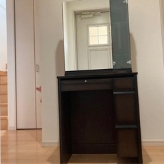 ドレッサーニトリ