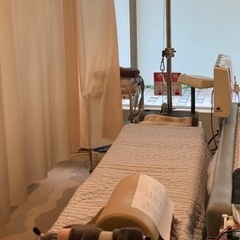 腰と首の牽引機