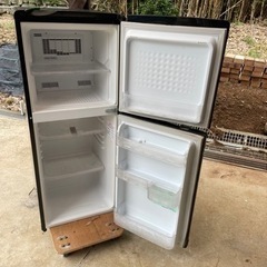三菱136ℓ2ドア冷蔵庫の画像
