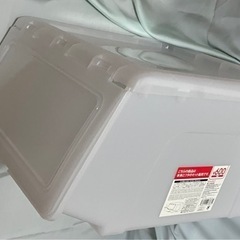 ダイソー　積み重ね衣装ケース　スタックボックス