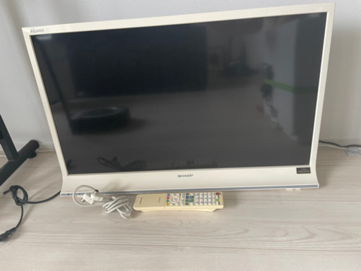 【値下げ】【SHARP】32インチテレビ AQUOS LC-32J9-W【アンテナケーブル付き】