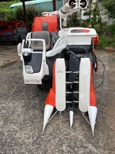 クボタ　コンバイン