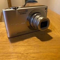 カシオ　エクシリム　実働デジカメ