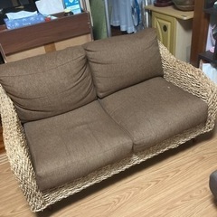 【取引中】ソファあげます