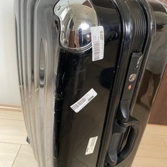 スーツケースの画像