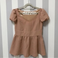 dazzlin 半袖ペプラム　ピンクベージュ