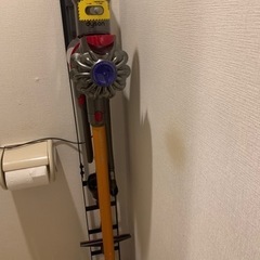 ダイソン掃除機　v8 fluffy
