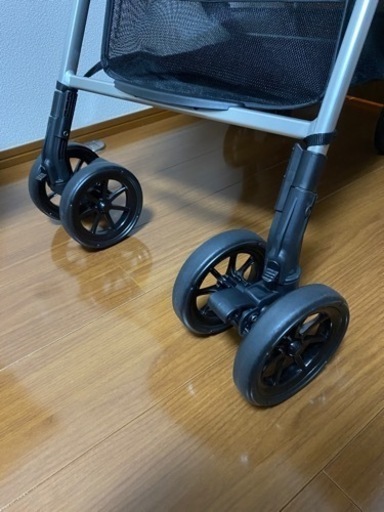 【美品】ピジョン A型ベビーカー　カルナス グレー　生後1ヶ月から