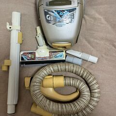 掃除機　備品付き　使用可能