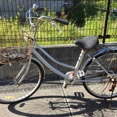 【取引中】カゴ付き自転車 シルバー