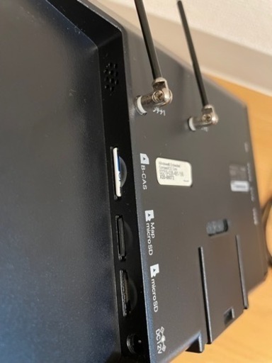 [お取引決定]セイワPNM84F PIXYDA カーナビと車内用充電器おまけ付き