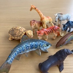 生き物色々おもちゃ　再値下げの画像